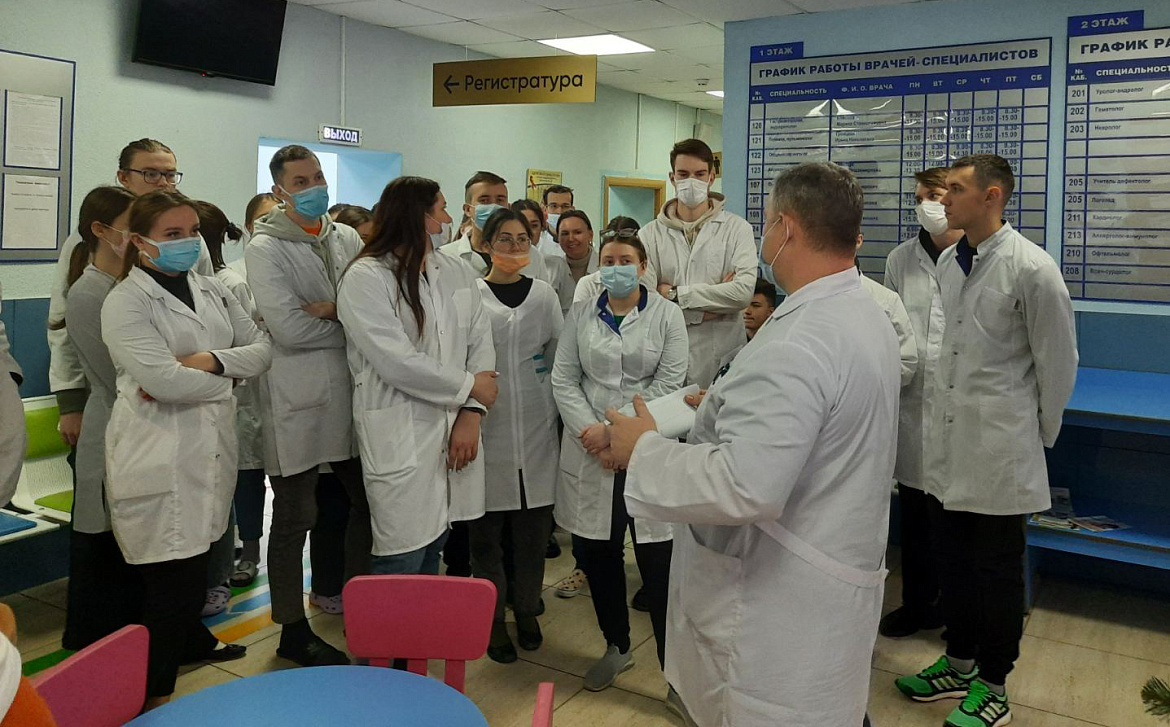 У нас в гостях студенты медицинской академии